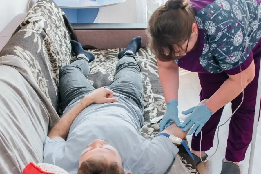 Срочный вывод из запоя в Татарске: быстро, недорого